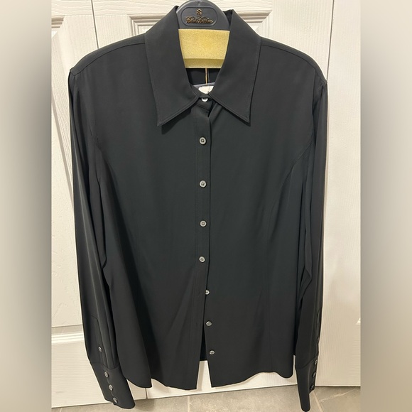 NWT Brooks Brothers, long sleeve silk shirt. Black. Size 12. Brand new! - Picture 3 of 10